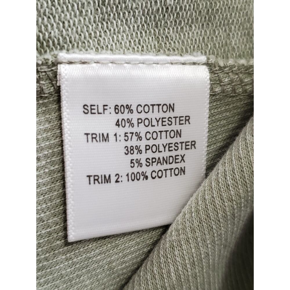 Jane & Delancey Womens Large Sage Green Sweatshirt Eyelet Lace Trim V Neck NWT - Picture 7 of 11